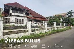 Ready to Use! Premium House LT 610m2 Desain Modern di Lebak Bulus Ready to Use! Premium House LT 610m2 Desain Modern di Lebak Bulus