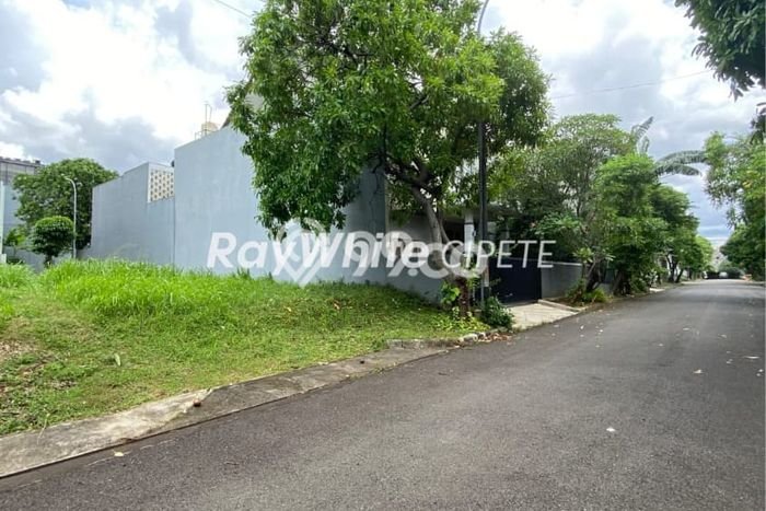Untuk Dijual Tanah 148m2 di Pondok Indah, Jakarta Selatan Untuk Dijual Tanah 148m2 di Pondok Indah, Jakarta Selatan