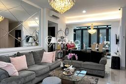Rumah Mewah LB 250m2 Siap Huni Desain Elegan di BSD City, Tangerang Rumah Mewah LB 250m2 Siap Huni Desain Elegan di BSD City, Tangerang