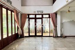 Rumah Premium di Jakarta Selatan Strategis Kondisi Terawat Rumah Premium di Jakarta Selatan Strategis Kondisi Terawat