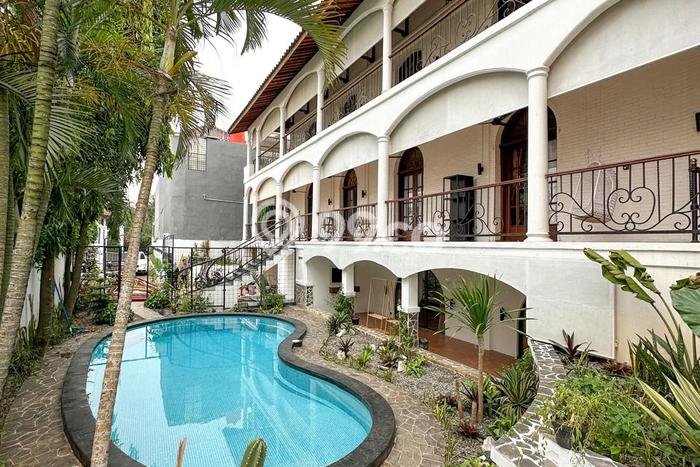 PELUANG INVESTASI! Vila Kawasan Cilandak, Area 694m2m², Prospek Menjanjikan PELUANG INVESTASI! Vila Kawasan Cilandak, Area 694m2m², Prospek Menjanjikan