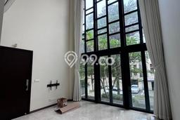 PREMIUM LIVING! Rumah kawasan BSD, 4 KM, Kawasan Prospektif, LT 180m² LB 242m² PREMIUM LIVING! Rumah kawasan BSD, 4 KM, Kawasan Prospektif, LT 180m² LB 242m²
