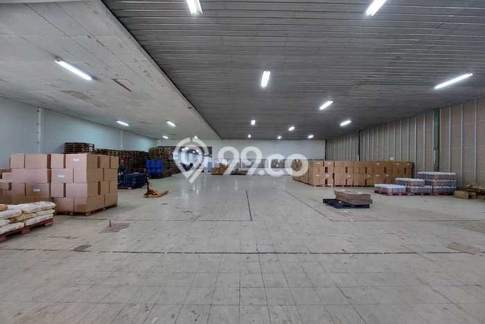 Gudang untuk Disewa di Pusat Cimahi Luas Bangunan 2070m2 Gudang untuk Disewa di Pusat Cimahi Luas Bangunan 2070m2