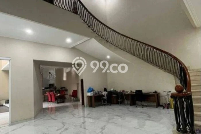 Hunian Elit LB 900m2 Siap Huni Desain Elegan di Kota Baru Parahyangan, Bandung Hunian Elit LB 900m2 Siap Huni Desain Elegan di Kota Baru Parahyangan, Bandung