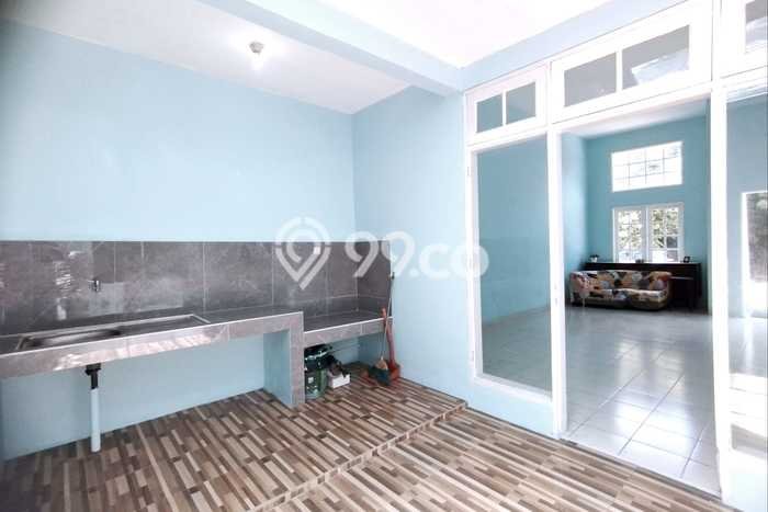 For Sale Hunian Rumah Terawat 2 KT di Kota Wisata, Jakarta Timur For Sale Hunian Rumah Terawat 2 KT di Kota Wisata, Jakarta Timur
