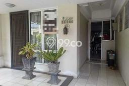 Jual Rumah Eksklusif 5 KT di Kota Wisata, Jakarta Timur Jual Rumah Eksklusif 5 KT di Kota Wisata, Jakarta Timur