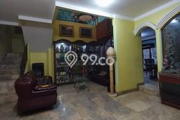 Rumah Minimalis 3 KT LT 180m2 di Kota Wisata Rumah Minimalis 3 KT LT 180m2 di Kota Wisata