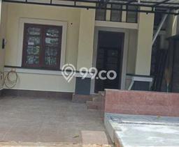 Disewakan! Rumah 2 Kamar Tidur &
1 Kamar Mandi di Kota Wisata, Jakarta Timur Disewakan! Rumah 2 Kamar Tidur &
1 Kamar Mandi di Kota Wisata, Jakarta Timur