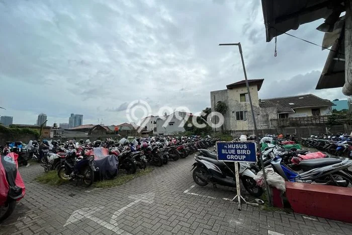 Tanah Kawasan Komersial Kawasan , Luas 5781m2m², Ideal untuk Bisnis Tanah Kawasan Komersial Kawasan , Luas 5781m2m², Ideal untuk Bisnis
