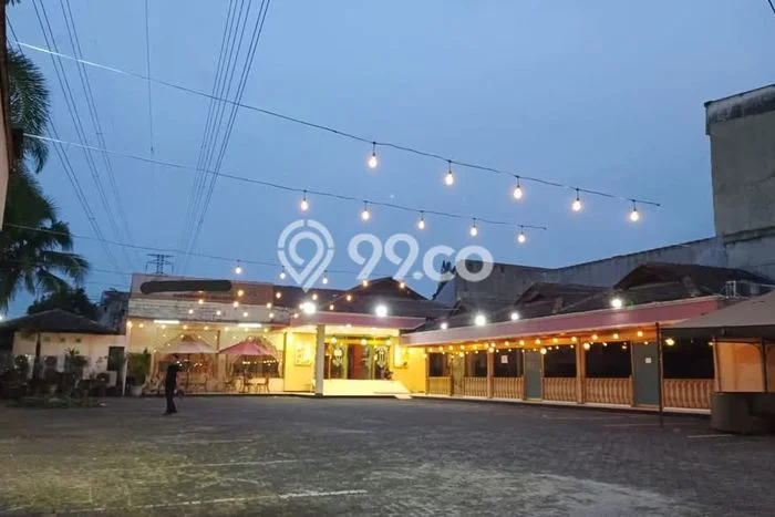 For Sale! Premium House LT 2200m2 Desain Elegan di Warung Buncit For Sale! Premium House LT 2200m2 Desain Elegan di Warung Buncit