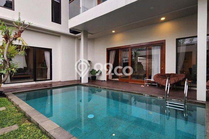 Jual Rumah Mewah Megah Dengan View Eksklusif di Pondok Labu, Jakarta Selatan Jual Rumah Mewah Megah Dengan View Eksklusif di Pondok Labu, Jakarta Selatan