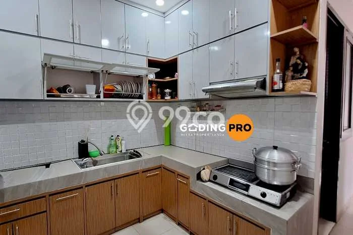 Rumah Elit Modern Siap Huni di Bintaro Tangerang Selatan Rumah Elit Modern Siap Huni di Bintaro Tangerang Selatan