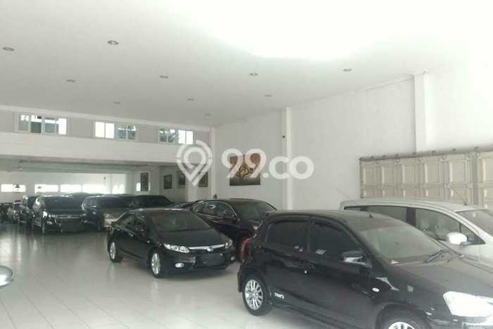 Ruang Usaha Atau Gedung Kantor 1,5 Lantai Strategis Area Komersil,Tengah Kota Ruang Usaha Atau Gedung Kantor 1,5 Lantai Strategis Area Komersil,Tengah Kota