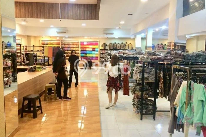 Komersial disewakan lokasi strategis Gondokusuman Yogyakarta 450m2 Komersial disewakan lokasi strategis Gondokusuman Yogyakarta 450m2