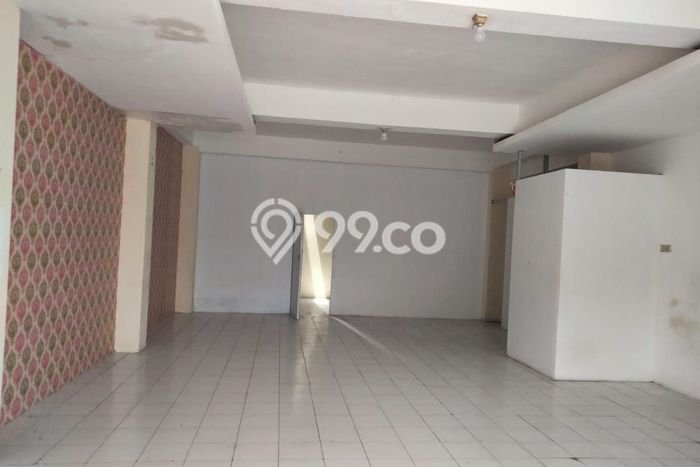 Unit Komersial Dijual di Depok Sleman Luas Bangunan 520m2 Unit Komersial Dijual di Depok Sleman Luas Bangunan 520m2