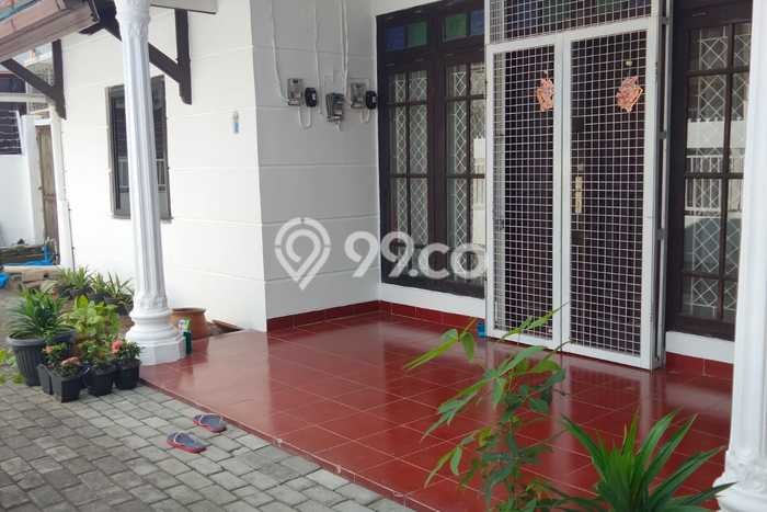 Siap Huni Rumah Mewah 6 Kamar di Depok Dekat ke Mana Saja Siap Huni Rumah Mewah 6 Kamar di Depok Dekat ke Mana Saja