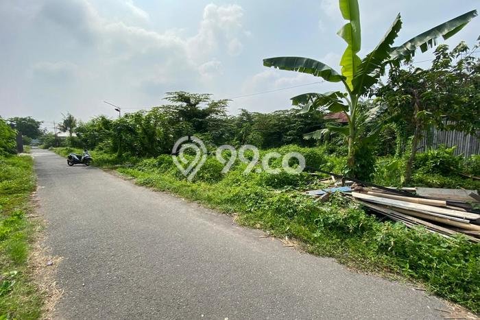 Lahan Kosong Dijual di Sleman dengan Area 740m2 Lahan Kosong Dijual di Sleman dengan Area 740m2