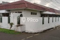 Hunian Eksklusif Dijual LT 321m2 di Kebayoran Lama, Jakarta Selatan Hunian Eksklusif Dijual LT 321m2 di Kebayoran Lama, Jakarta Selatan
