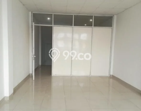 Ruko disewakan lokasi strategis BSD Tangerang Selatan 200m2 Ruko disewakan lokasi strategis BSD Tangerang Selatan 200m2