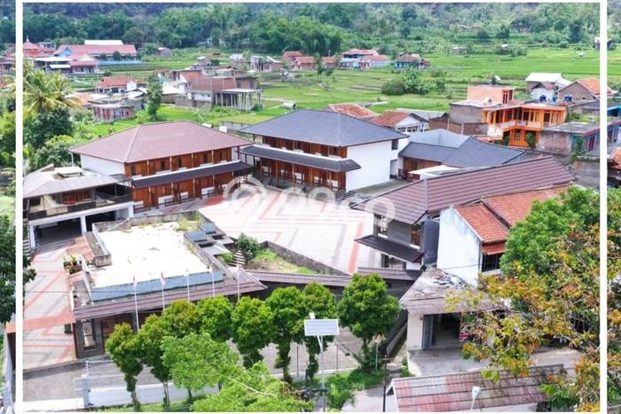 Komersial Dijual Lokasi Emas di Garut Kota Luas 1100m2 Komersial Dijual Lokasi Emas di Garut Kota Luas 1100m2