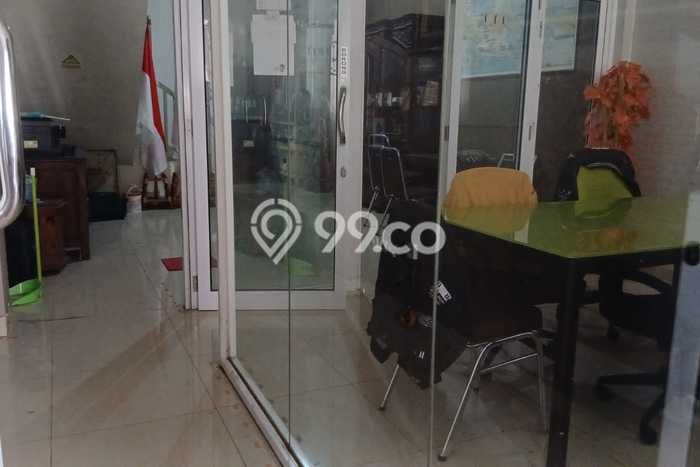 Unit Ruko Dijual di Bekasi LT 67m2 & LB 202m2 Unit Ruko Dijual di Bekasi LT 67m2 & LB 202m2