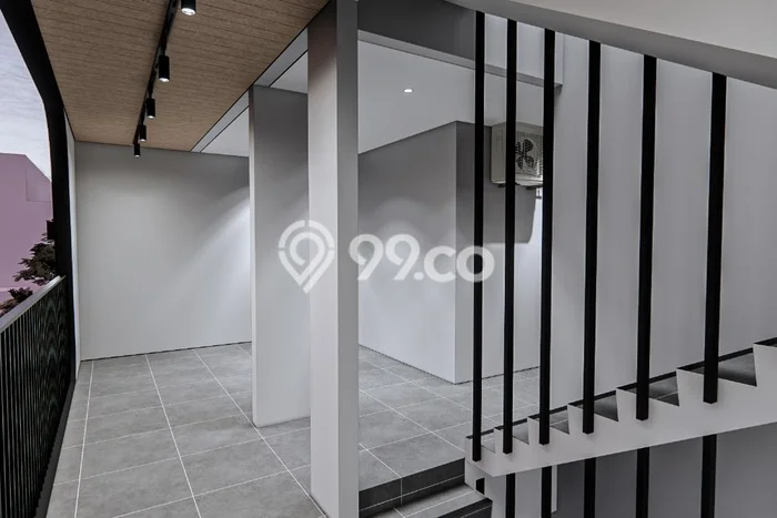 Kost Dijual Lokasi Mampang Prapatan, Jakarta Selatan, Spesifikasi 25 Kamar Tidur dan Luas 385m2 Kost Dijual Lokasi Mampang Prapatan, Jakarta Selatan, Spesifikasi 25 Kamar Tidur dan Luas 385m2
