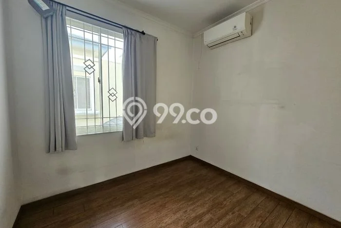 Disewakan Rumah Harga Terjangkau di Alam Sutera Tangerang Punya 3 Kamar Tidur Disewakan Rumah Harga Terjangkau di Alam Sutera Tangerang Punya 3 Kamar Tidur