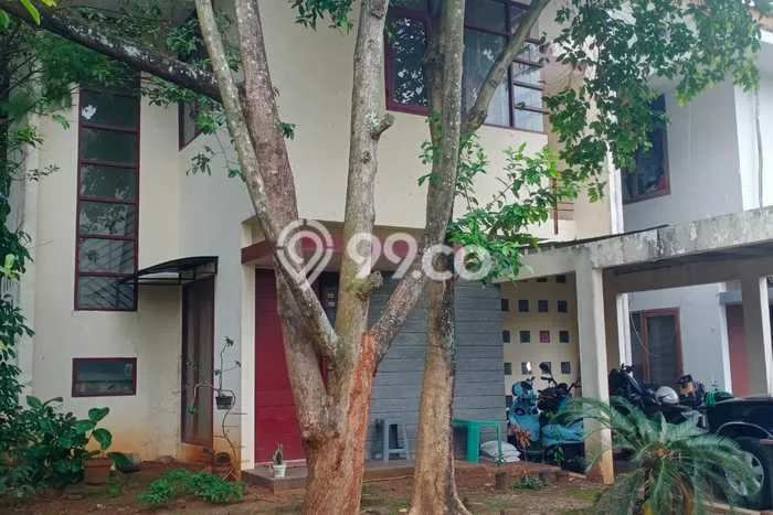Jual Rumah Luas Elegan Dengan View Cantik di Cibubur, Depok Jual Rumah Luas Elegan Dengan View Cantik di Cibubur, Depok