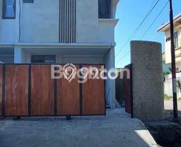 Jarang Ada! Rumah Kontrakan 3 Kamar Bagus Siap Huni Renon Jarang Ada! Rumah Kontrakan 3 Kamar Bagus Siap Huni Renon