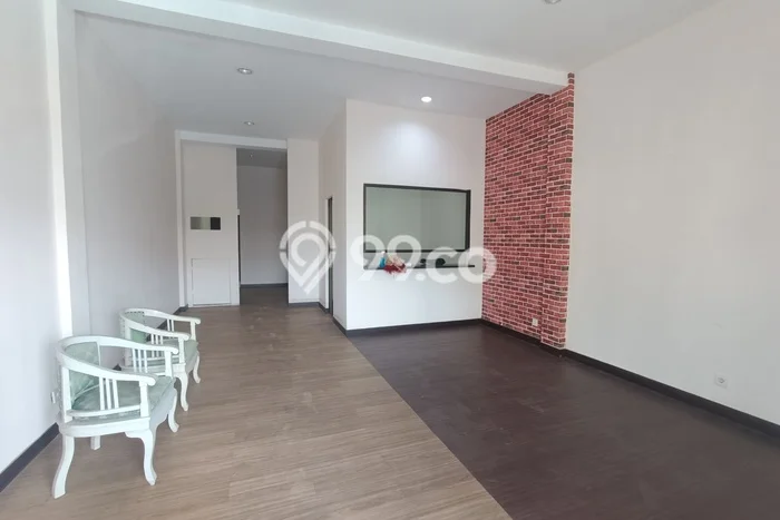 Ruko Disewakan Kawasan Indraprasta, Luas 140m², Kawasan Berkembang Ruko Disewakan Kawasan Indraprasta, Luas 140m², Kawasan Berkembang