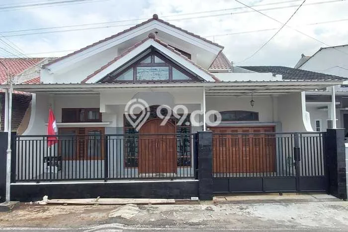 Hunian Nyaman Asri 5 KT Siap Huni di Manyaran Semarang Hunian Nyaman Asri 5 KT Siap Huni di Manyaran Semarang