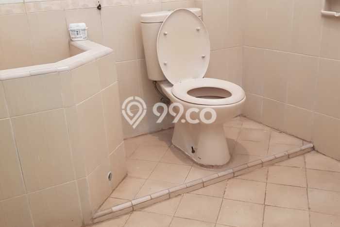 Ruko Disewa di Pedurungan, Semarang, LT 100m2 / LB 168m2 Ruko Disewa di Pedurungan, Semarang, LT 100m2 / LB 168m2