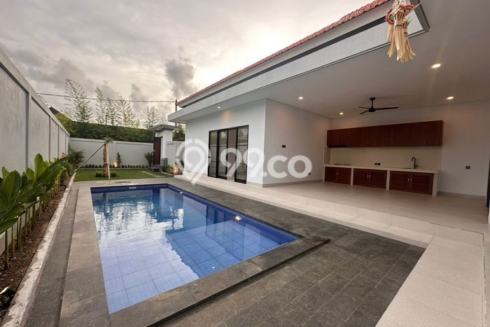 Vila Kawasan , Area 0m2m², Lokasi Strategis, Tersedia Segera Vila Kawasan , Area 0m2m², Lokasi Strategis, Tersedia Segera