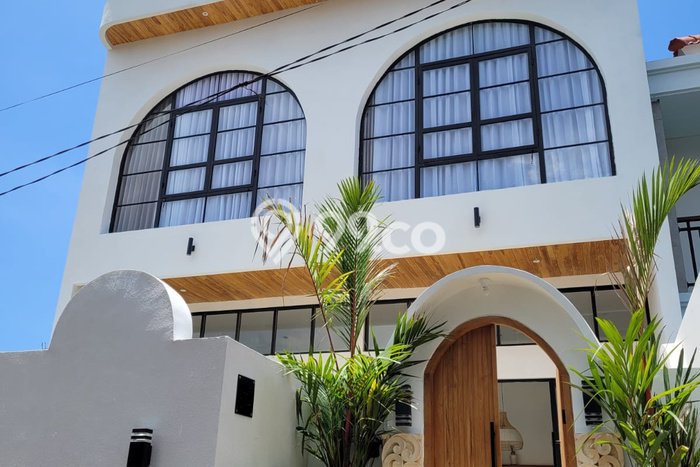 Vila Strategis Kawasan , Area 0m2m², Kawasan Nyaman, Tersedia Vila Strategis Kawasan , Area 0m2m², Kawasan Nyaman, Tersedia