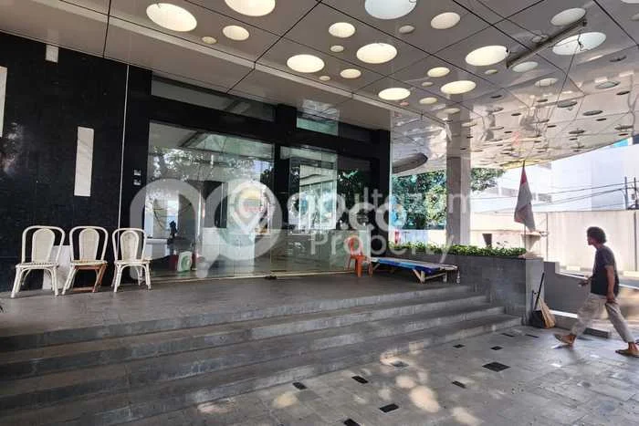 Kantor Kawasan Bisnis di Mampang, Luas 9000m², Mainroad Kantor Kawasan Bisnis di Mampang, Luas 9000m², Mainroad