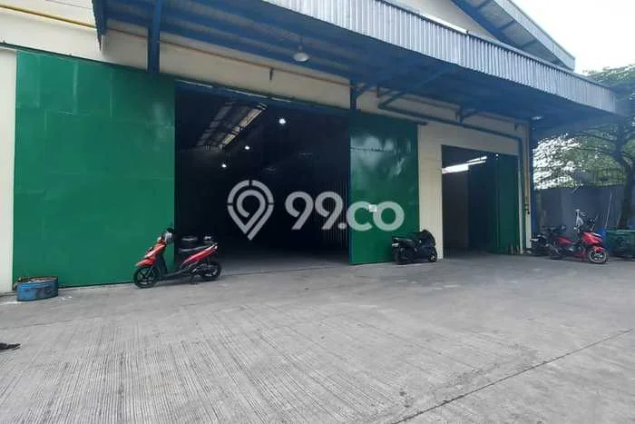 Gudang Disewa di Bekasi dengan LB 500m2 Area Komersial Ramai Gudang Disewa di Bekasi dengan LB 500m2 Area Komersial Ramai