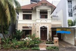Jual Rumah Luas Elegan Dengan View Eksklusif di Cibubur, Bogor Jual Rumah Luas Elegan Dengan View Eksklusif di Cibubur, Bogor