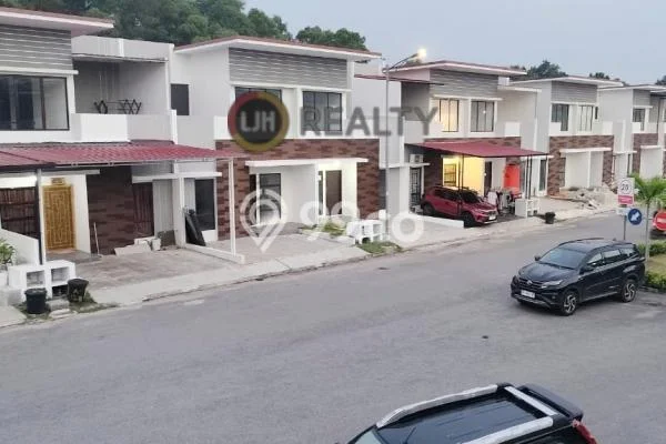 Jual Rumah Eksklusif 3 KT di Tiban, Batam Jual Rumah Eksklusif 3 KT di Tiban, Batam