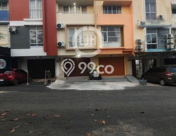 Ruko Dijual di Batam LT 67m2 & LB 170m2 Lokasi Terbaik! Ruko Dijual di Batam LT 67m2 & LB 170m2 Lokasi Terbaik!