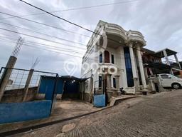 Jual Rumah Bagus Siap Huni LB 178m2 di Bengkong, Batam Jual Rumah Bagus Siap Huni LB 178m2 di Bengkong, Batam