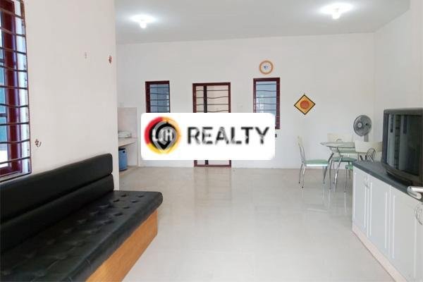 Rumah Strategis Modern Lb 100m2 di Batam Kota, Batam Rumah Strategis Modern Lb 100m2 di Batam Kota, Batam