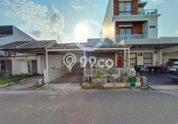 Rumah Sewa Batam LT 140m2 LB 143m2 Kawasan Batam Centre Rumah Sewa Batam LT 140m2 LB 143m2 Kawasan Batam Centre