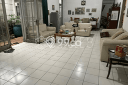 LISTING BARU! Rumah Strategis di , LT 292m2m² LB 225m2m² LISTING BARU! Rumah Strategis di , LT 292m2m² LB 225m2m²
