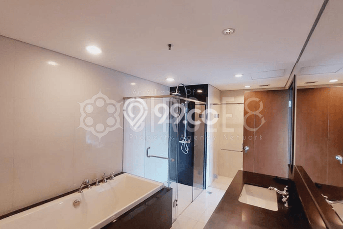 Dijual Apartemen Prestisius di Sumurbandung 3 Kamar & 2 Kamar Mandi Dijual Apartemen Prestisius di Sumurbandung 3 Kamar & 2 Kamar Mandi
