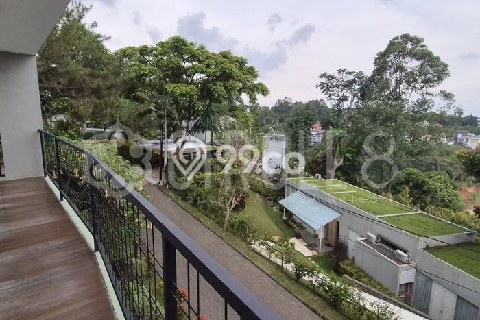 Vila Berkualitas Kawasan Coblong, Luas 328m2m², Lingkungan Asri dan aman Vila Berkualitas Kawasan Coblong, Luas 328m2m², Lingkungan Asri dan aman