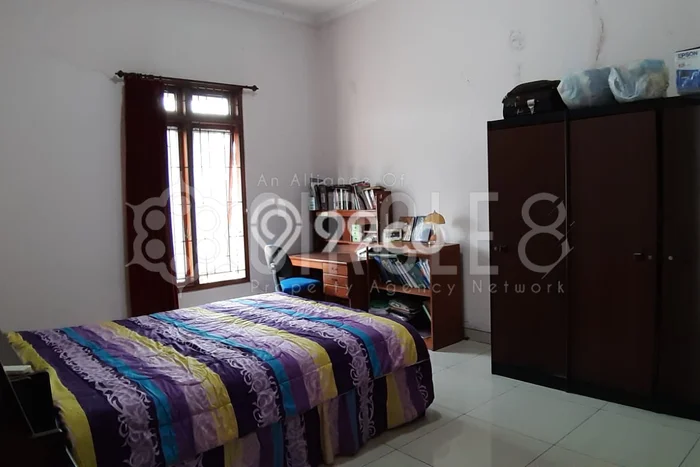 Unit Kost Dijual di Kiaracondong dengan 15 Kamar Tidur & Luas Bangunan 580m2 Unit Kost Dijual di Kiaracondong dengan 15 Kamar Tidur & Luas Bangunan 580m2