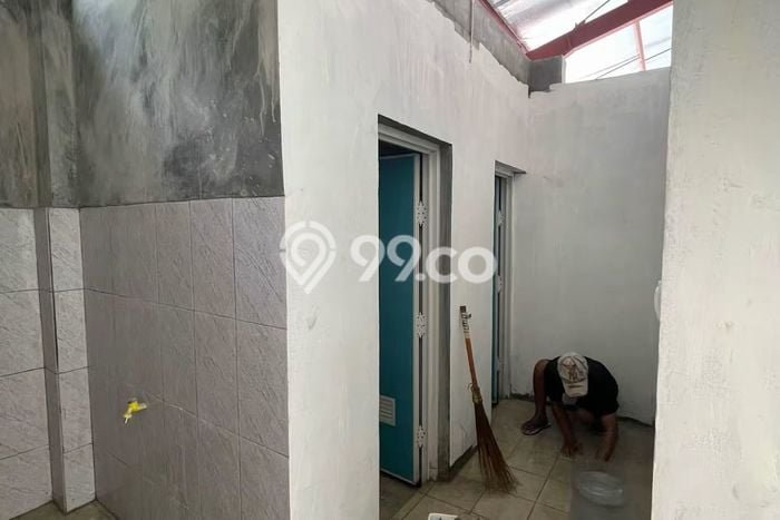 Unit Gudang Disewakan di Cikarang di Area Ramai & Strategis Unit Gudang Disewakan di Cikarang di Area Ramai & Strategis
