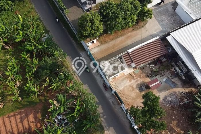 POTENSI BESAR! Gudang di Jelupang, Luas 240m², Posisi Mainroad POTENSI BESAR! Gudang di Jelupang, Luas 240m², Posisi Mainroad