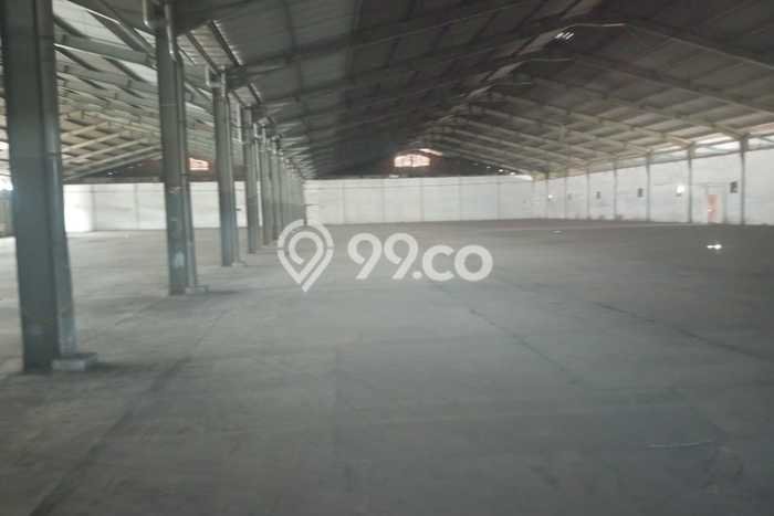 Pabrik disewakan lokasi strategis Rungkut Surabaya 9000m2 Pabrik disewakan lokasi strategis Rungkut Surabaya 9000m2