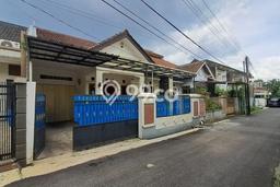 Hunian Cantik Minimalis Lb 140m2 di Batununggal, Bandung Hunian Cantik Minimalis Lb 140m2 di Batununggal, Bandung